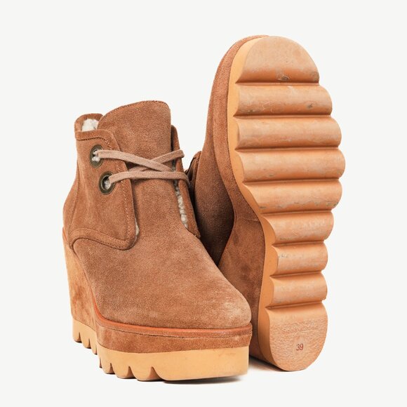 See by Chloe Ethel Brown Shearling-Lined Suede Wedge Desert Booties - Picture 4 of 10